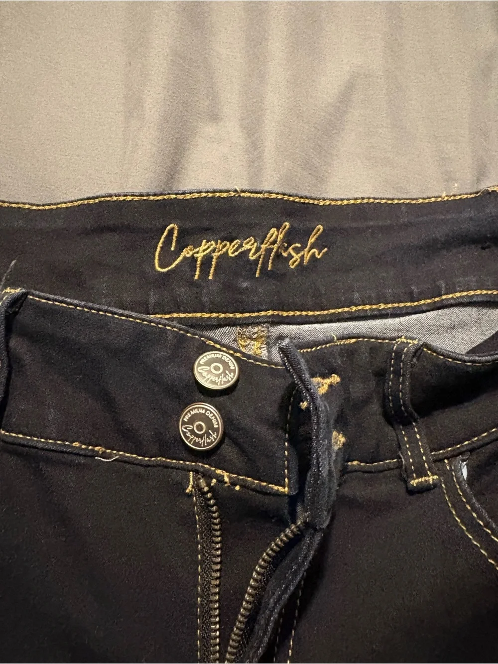 Copperflash Cropped Jeans in Dark Navy